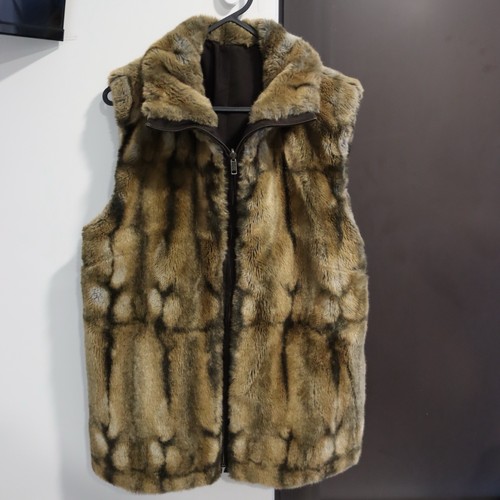 Women faux fur gilet size - fur,