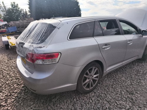 Toyota avensis 2008 - avensis,