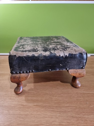 Antique vintage well - antique,