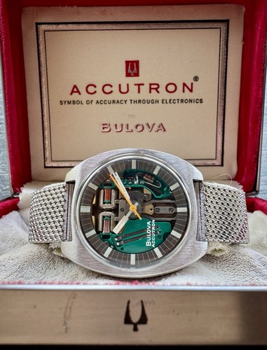 Bulova accutron spaceview - accutron,