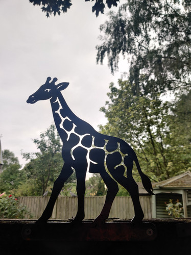 Giraffe fence topper garden - topper,