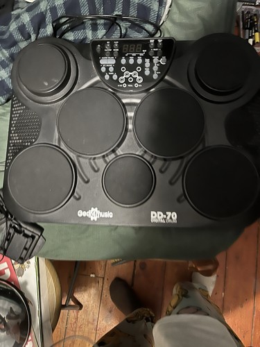 Gear4music dd70 portable - gear4music,