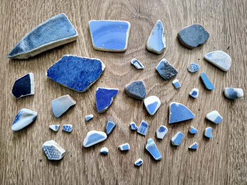Isle wight pottery - isle, of