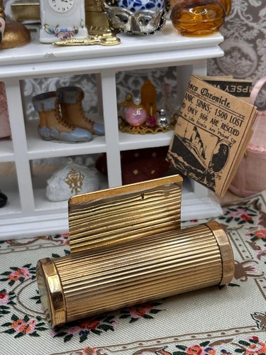 Vintage 1959 elizabeth arden - vintage,