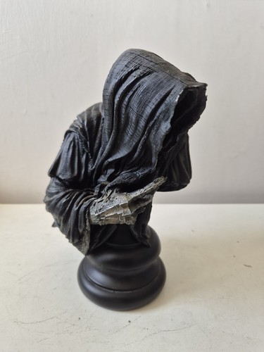 Sideshow weta ringwraith bust - ringwraith,