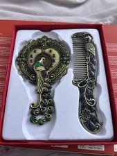 Traditional Antique Style