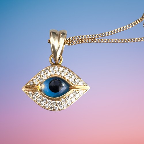 Vintage 18ct yellow gold evil - yellow,
