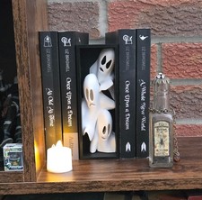 Ghost book nook Unique Gothic