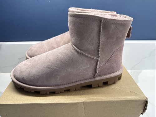Women essential mini uggs - essential,