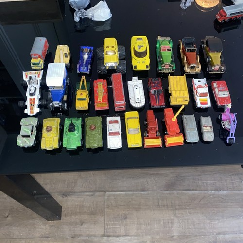 Vintage matchbox cars job - 30,