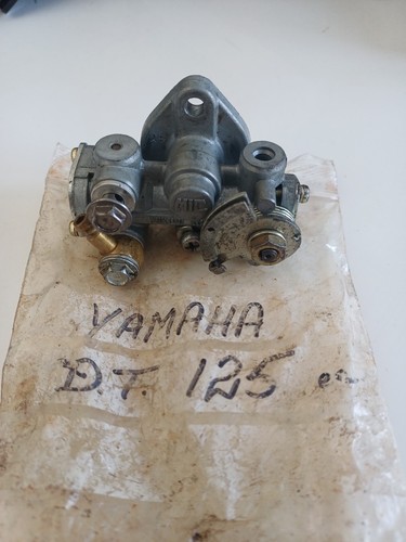 Yamaha 125 oil pump engine - dt,