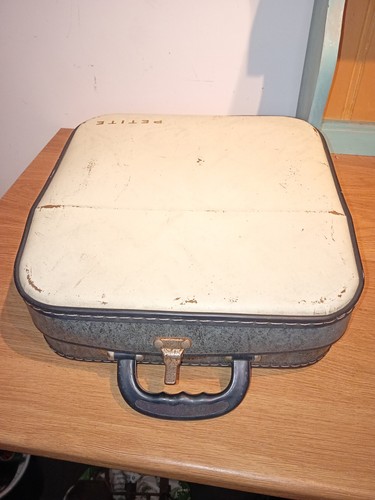Vintage typewriter - -,