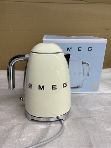 Smeg kettle cream - kettle, retro
