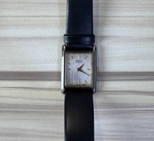 Vintage Seiko Quartz women Watch Rectangular Case Silver Dial Black Strap