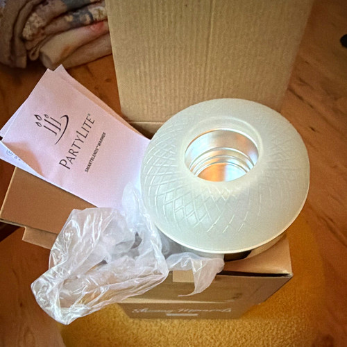 Partylite white silver metal - white,