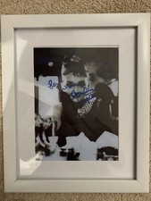 AUDREY HEPBURN STUNNING FRAMED 8x6 COPY SIGNED PHOTO BREAKFAST AT TIFFANYS