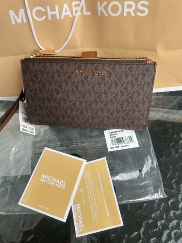Michael kors signature - mk,