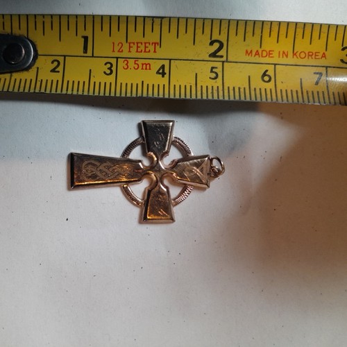 9ct yellow gold celtic style - 9ct,