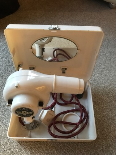 Old vintage ormond bakerlite - old,