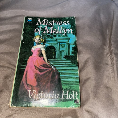 Mistress mellyn holt - mistress, of