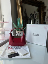 100% Authentic - Alexandra