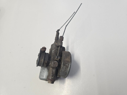 Small vintage carburettor - small,