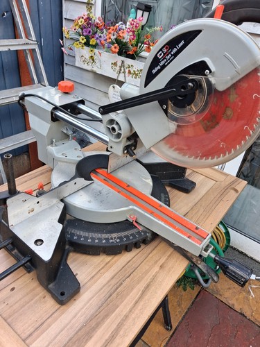 Sliding mitre saw - , group