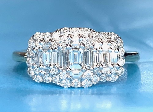 Diamond baguette brilliant - diamond, &