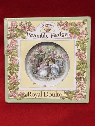 Vintage royal doulton brambly - doulton,