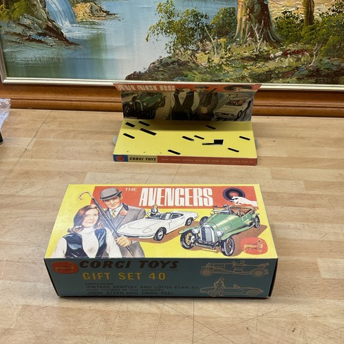 Corgi gift set - corgi, 40