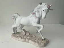 Princeton Gallery 1993 Loves Courtship Unicorn Porcelain Figurine
