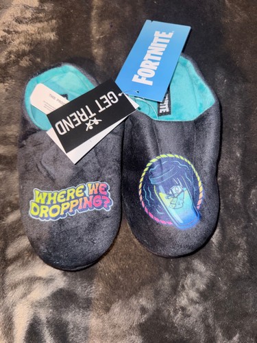 Fortnite slippers size black - slippers,