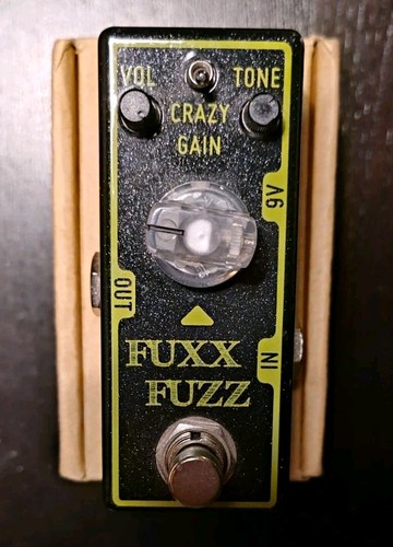 Tone city fuxx fuzz - fuzz, octave