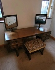 Old Charm Solid Oak Dressing