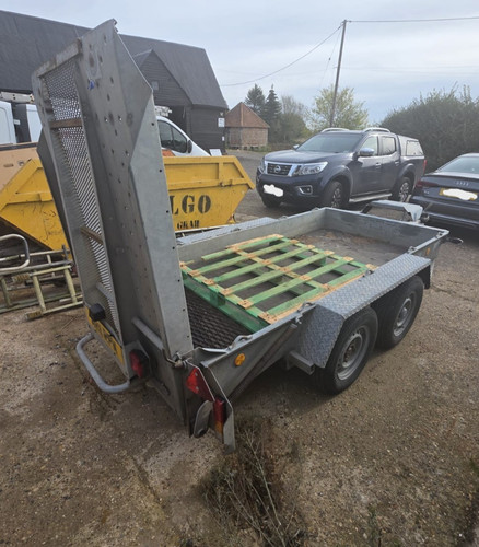 Ifor williams plant trailer - williams,