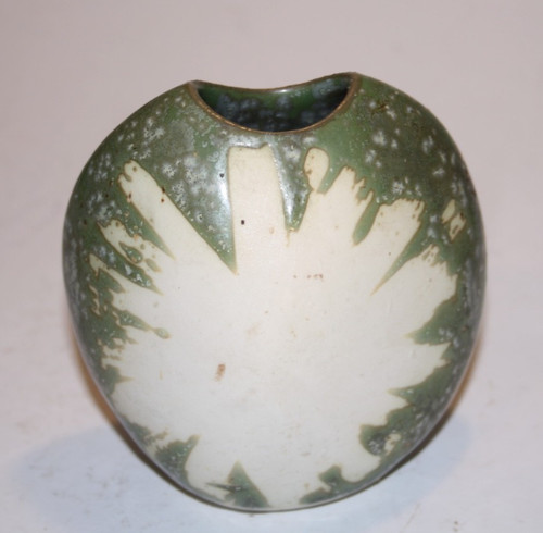 Small handcrafted vase - ,
