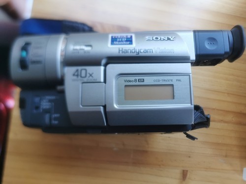 Sony handycam hi8 ccdtrv - sony,