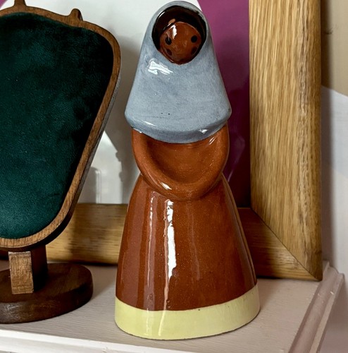 Mid century modern cloaked