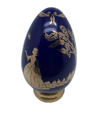 FRANKLIN MINT - DECORATIVE COLLECTABLE ORNAMENT - LIMOGES STYLE EGG