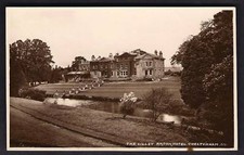 Cheltenham. Lilley Brook Hotel