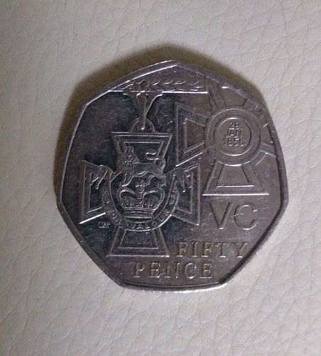 2006 victoria cross 50p - cross,