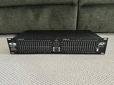 PEAVEY Q215 Stereo Graphic