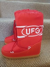 NEW UFO Snow Boots Moon Size