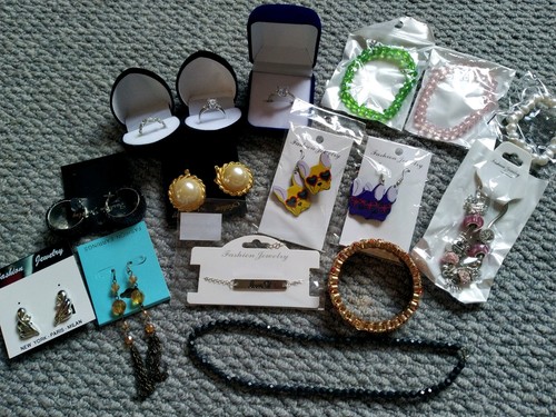 Costume jewellery bundle - costume,