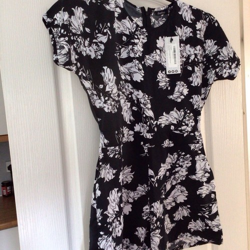 New with tag boohoo - boohoo, shorts