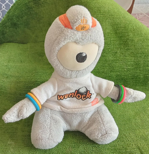 Wenlock toy plush london - toy,