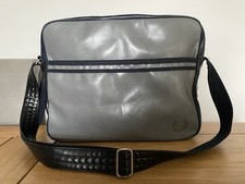 Fred Perry Retro Vintage Classic Shoulder Messenger Flight Laptop Bag Grey Navy