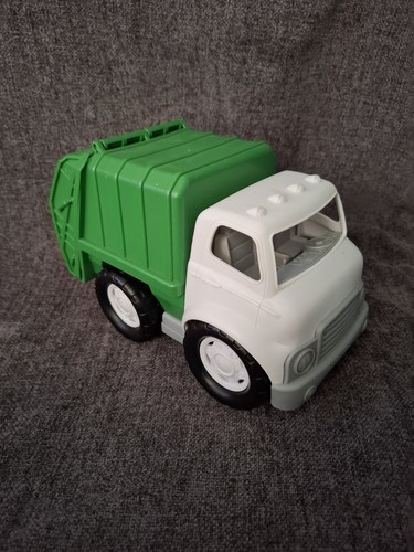 Big green recycling - green, truck