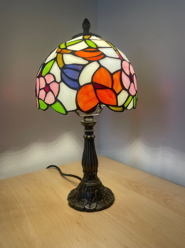 Elegant tiffany style table - elegant,