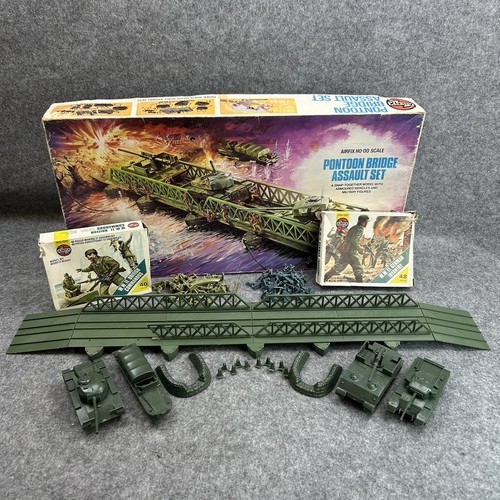 Airfix scale playsets - scale,
